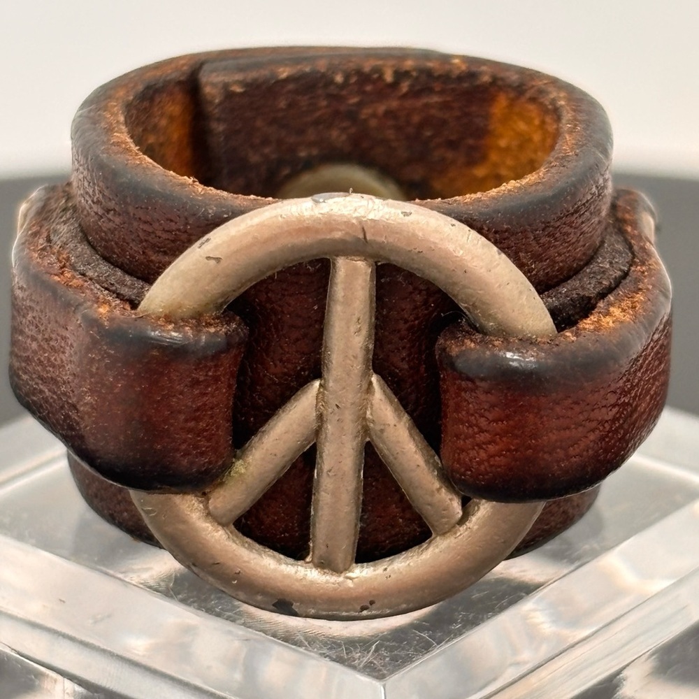 1970s Unique Leather Peace Ring